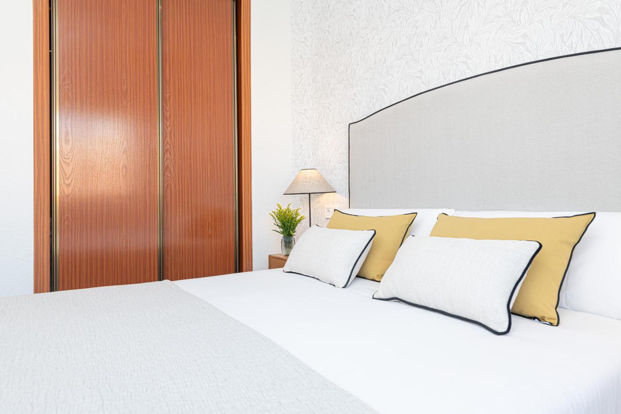 Ferienwohnung Iloftmalaga Pasillo De Atocha Exterior foto